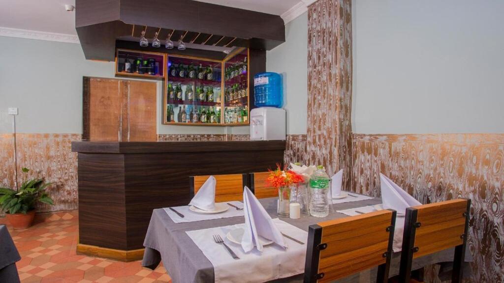Dream Inn Pokhara Exterior photo